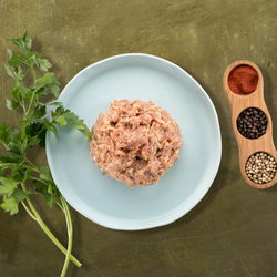 Grass Roots Farmers' Co-op Our Italian sausage is seasoned with a proprietary blend of herbs that make it the perfect accent of flavor to a variety of dishes. Sautee' in a skillet and toss it with your favorite pasta and veggies. Incorporate it into your meatball recipe and you won't have to add any other seasonings! Or simmer it in your bean and veggie soup to make it a bit heartier and a whole lot more delicious.