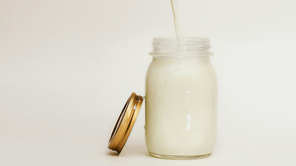 The Benefits of Drinking Raw Milk: Nutrient-Dense, Natural, and Controversial